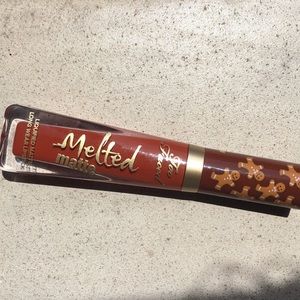 Too Faced Melted Matte - Gingerbread Man